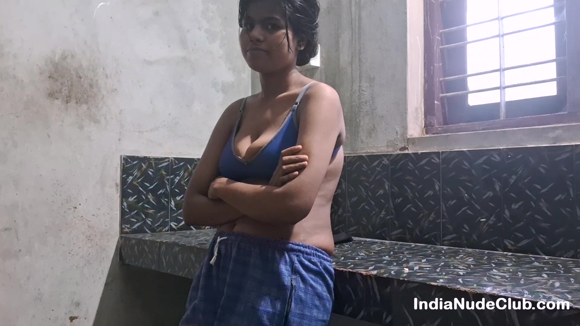 18 Year Old Natural Tits Indian Babe Blowjob And Doggystyle Hot Sex
