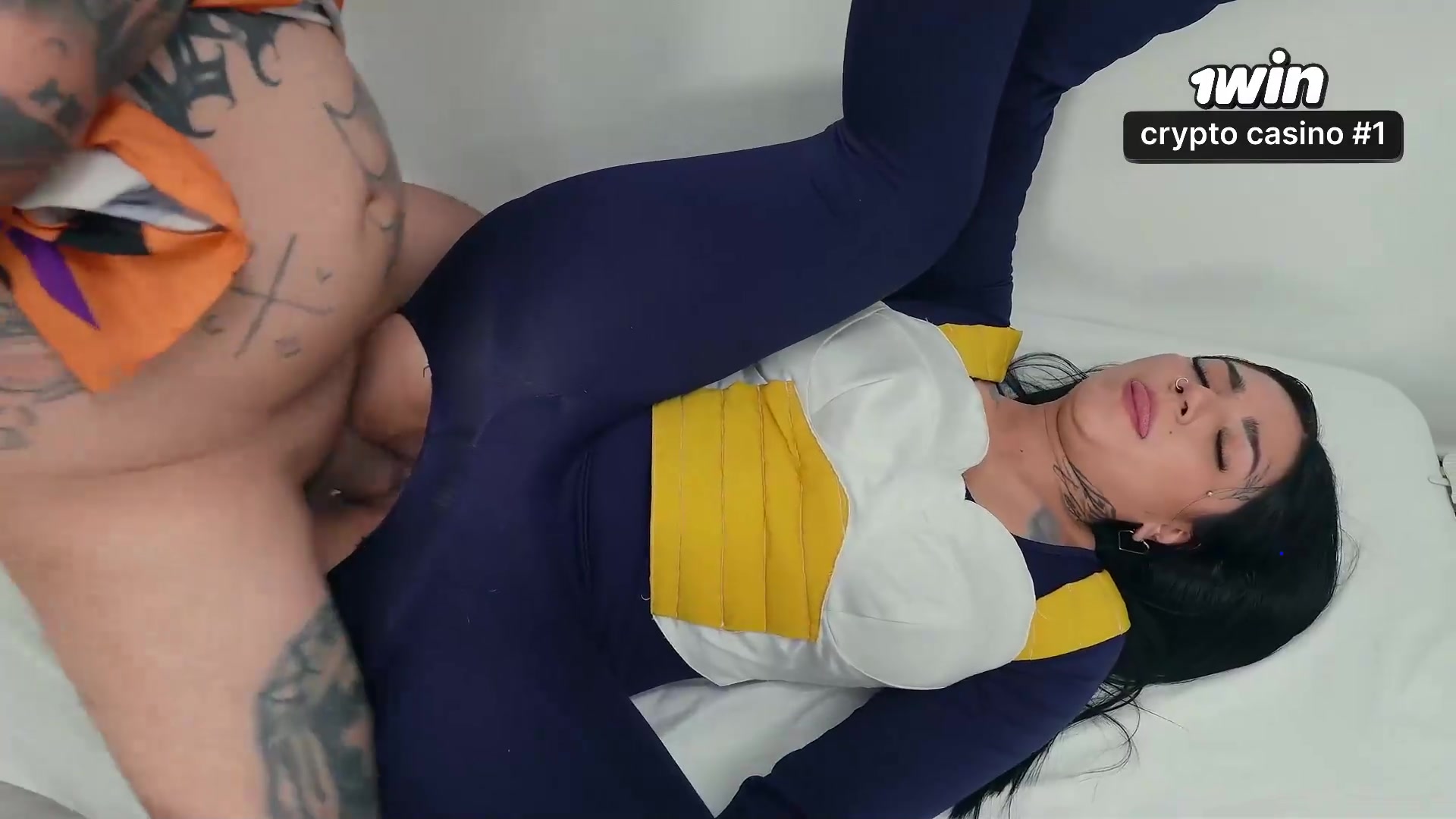 Veguetta sits astride Master Roshi's prick and gobbles all his spunk - super-hot