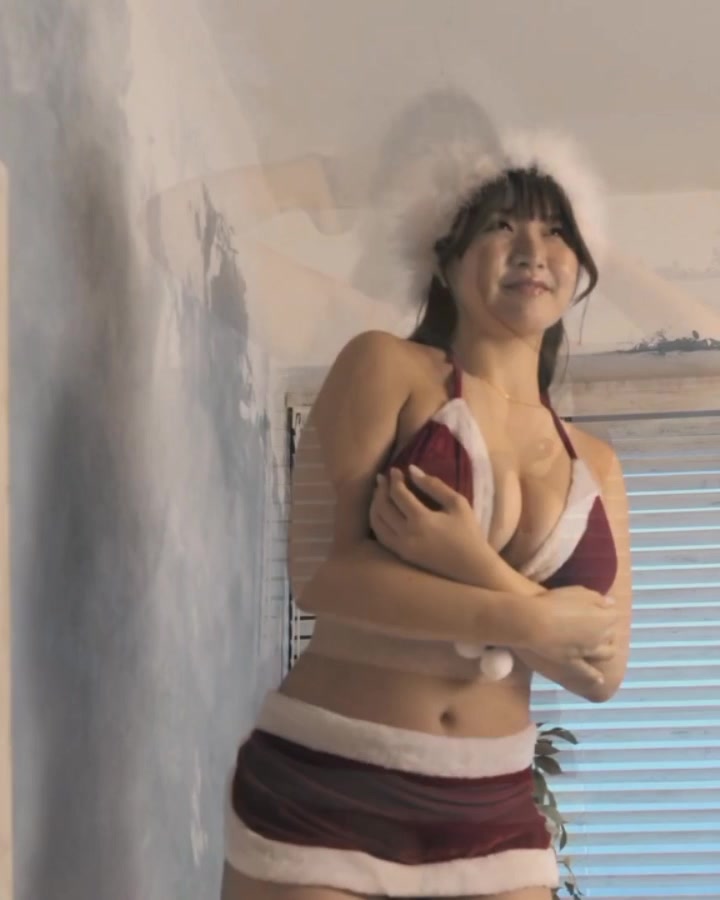 MARLBOROQUEENSEX - GRAVURE MODEL HARA TSUMUGI V5