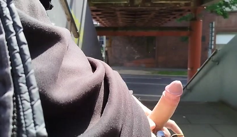 3 young blonde college girls suck dick