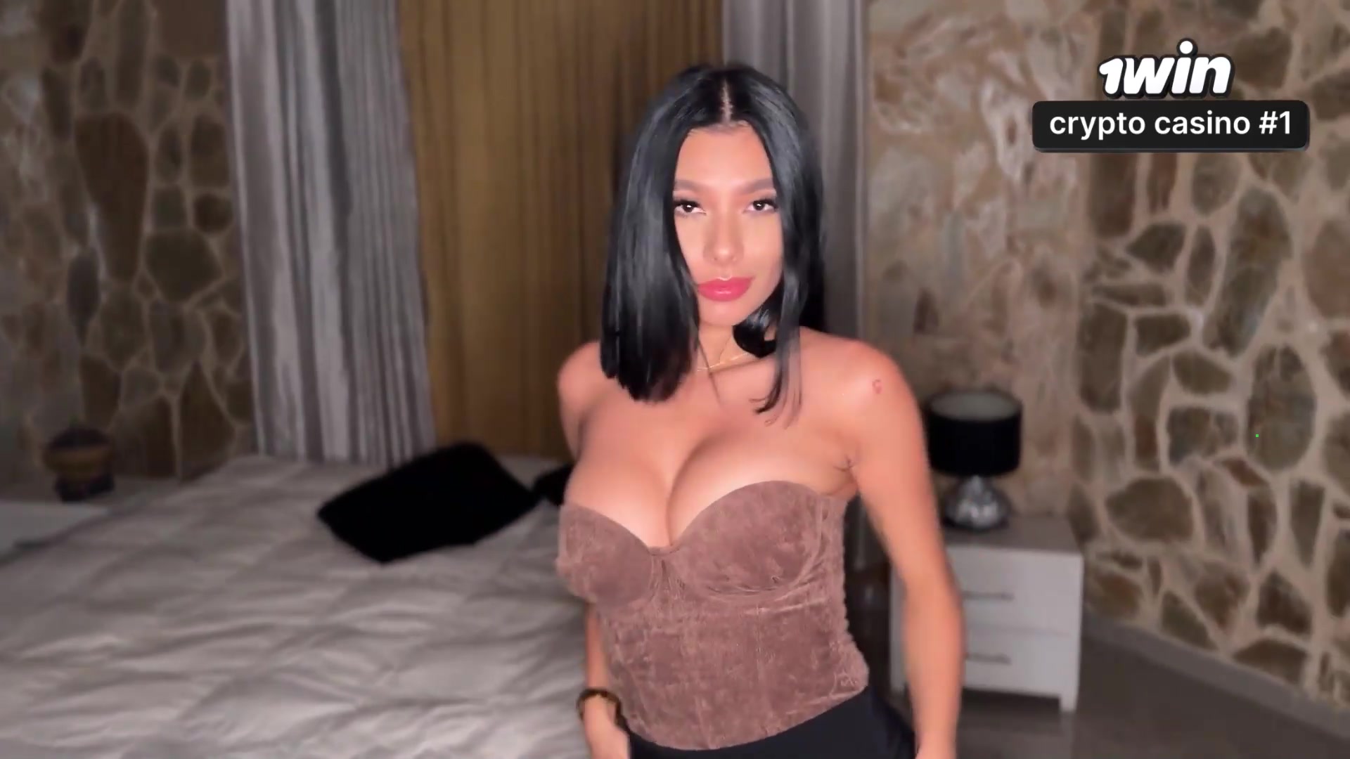 Do you like to observe me have fun? Come on in and watch the greatest XXX porn!
