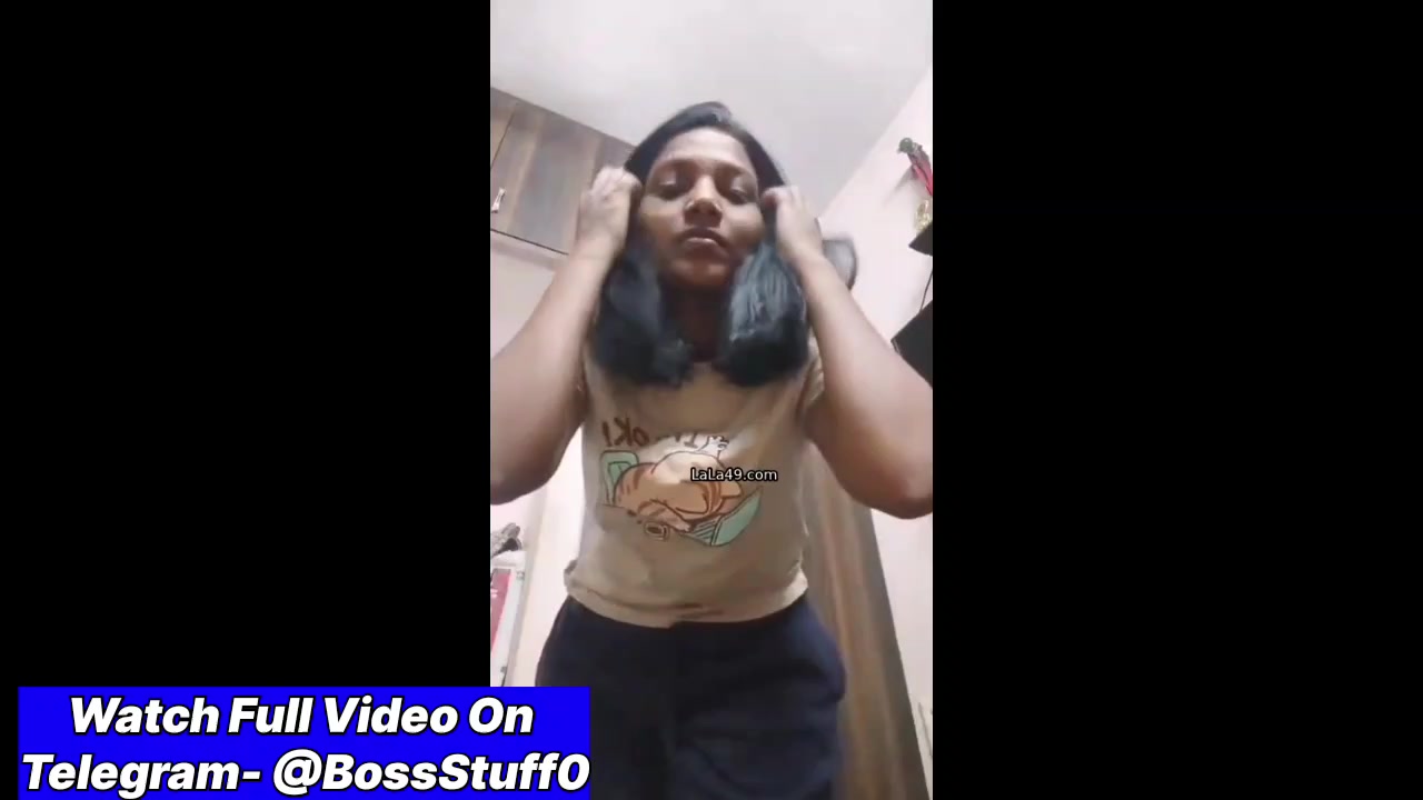 Kerala girl boobs show kiya striptease karke lover ke liye