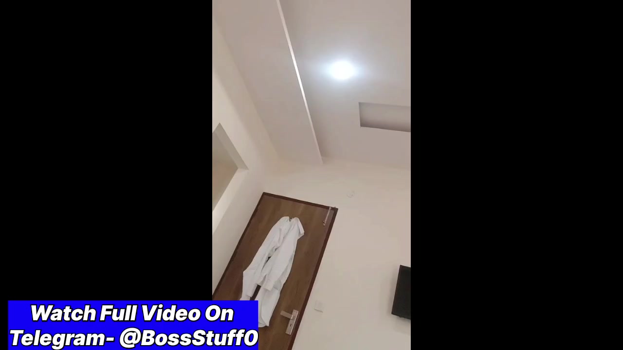 Medical girl Priya ki sex scandal mms hostel boy sath nangi