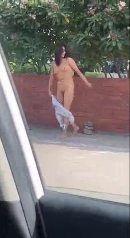 Viral Jaipur Video Of xxx Girl Stripping Naked On Busy Road & Causing Wild Ruc