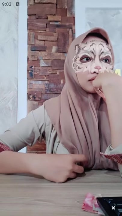 Cewek Baik Live 05