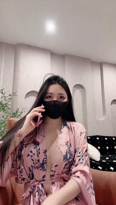 Martha Vietnamese Camgirl (52)