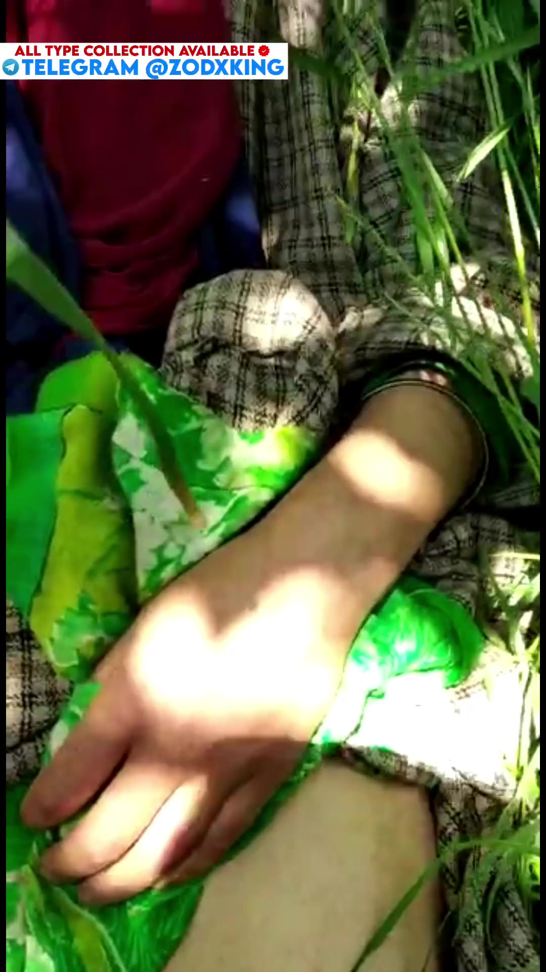 Beautiful Kashmiri Girl nude pussy chudai outdoor sex MMS Telegram @ZodxKing