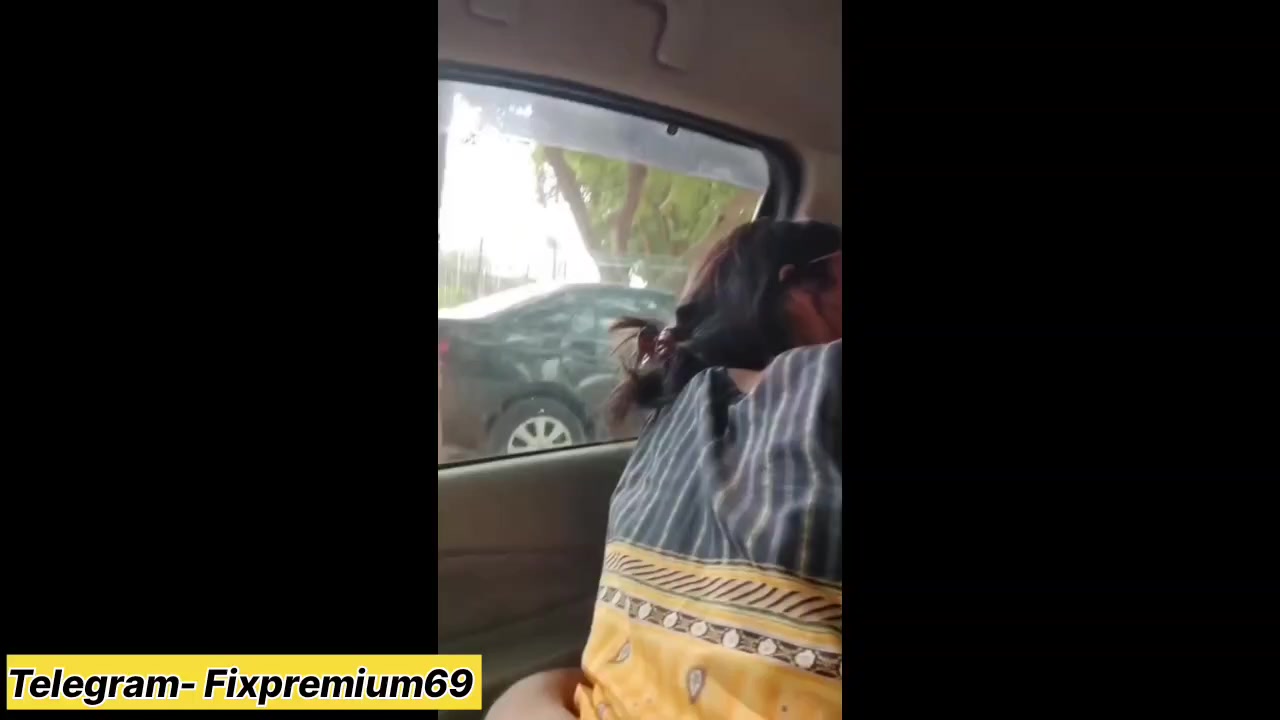 Bengali 18y Muslim Teen Spanked with Her Neighbour in Outdoor car fucked