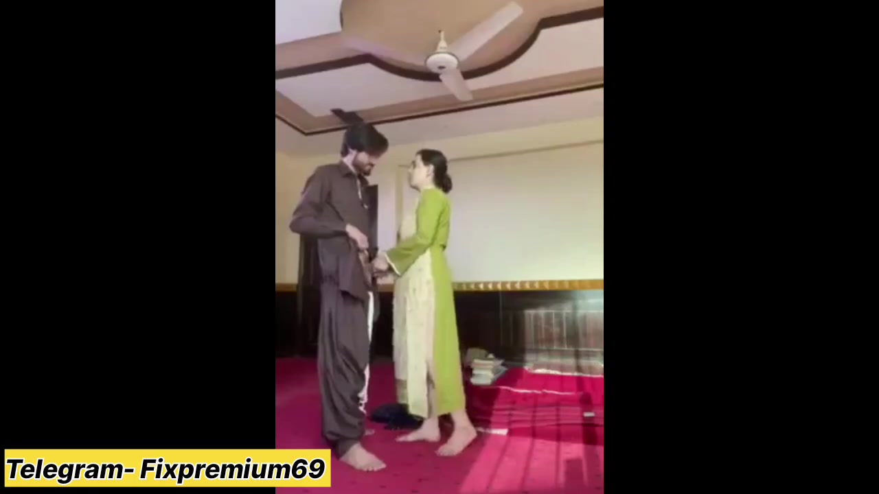 Pakistani Young Boy Fucked His Friend MOM on Floor