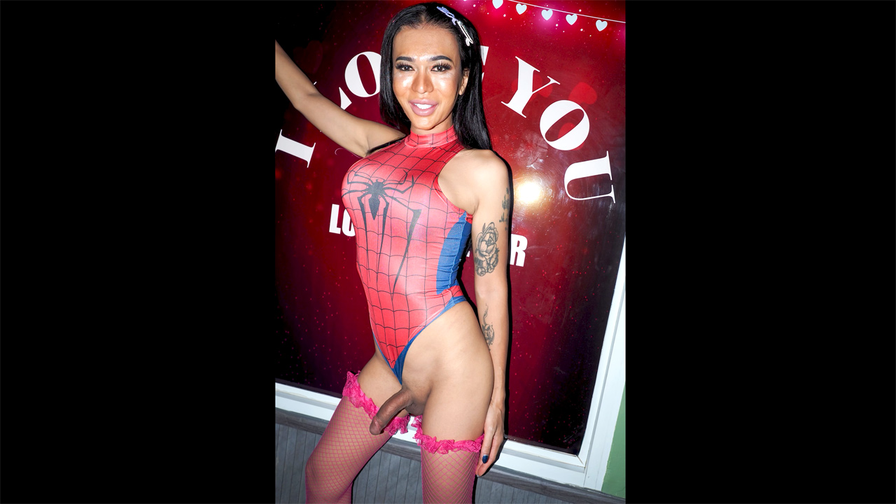 Spiderman cosplay with HOT Asian ladyboy who likes it anal raw