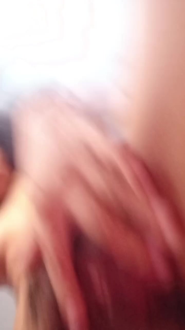 Anita flaquita con coño pelado
