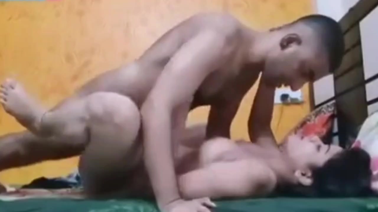 Punjabi wife ka blowjob or xxx mms