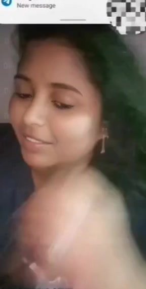 Gouthami reddy manthena removing T shirt & sexy bra showing big sexy boobs in video call ???