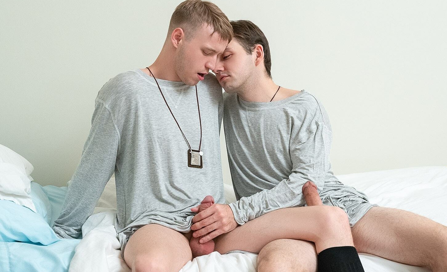 Two twink sacristan enjoy their solo moment