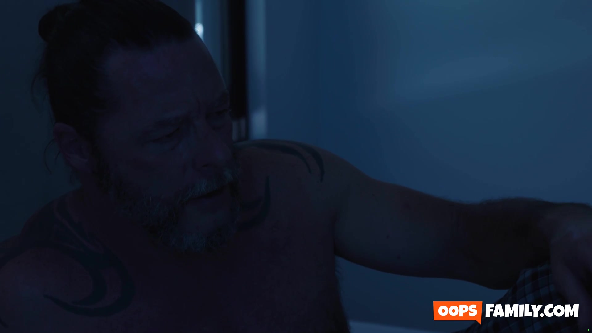 Stepdad, don't fondle my stuff. Make sure to wrap your palms around my salami instead! super hot, xxx porn!
