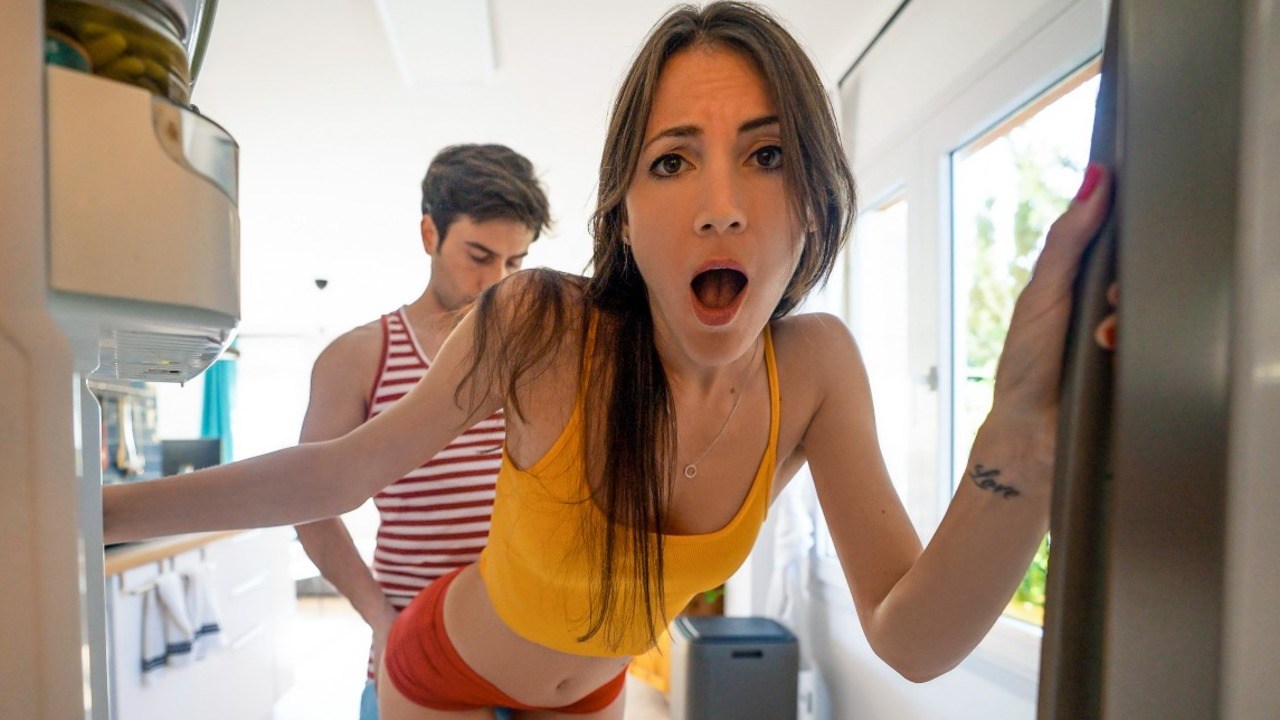 Reality Kings: MySweetApple Hungry for a Spanking on XPORN