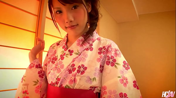 Nubile Japanese Babe Ageha Kinoshita Gets Cum Filled